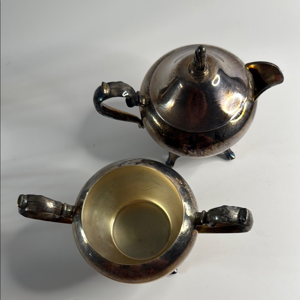 Vintage Sugar and Creamer set, I believe is Silver Plated - Picture 2 of 16